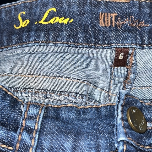 Kut from the Kloth Kate Low Rise Skinny Jeans 6 - Picture 8 of 11